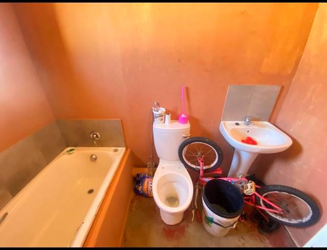 2 BEDROOM APARTMENT FOR SALE IN GREEN HILLS